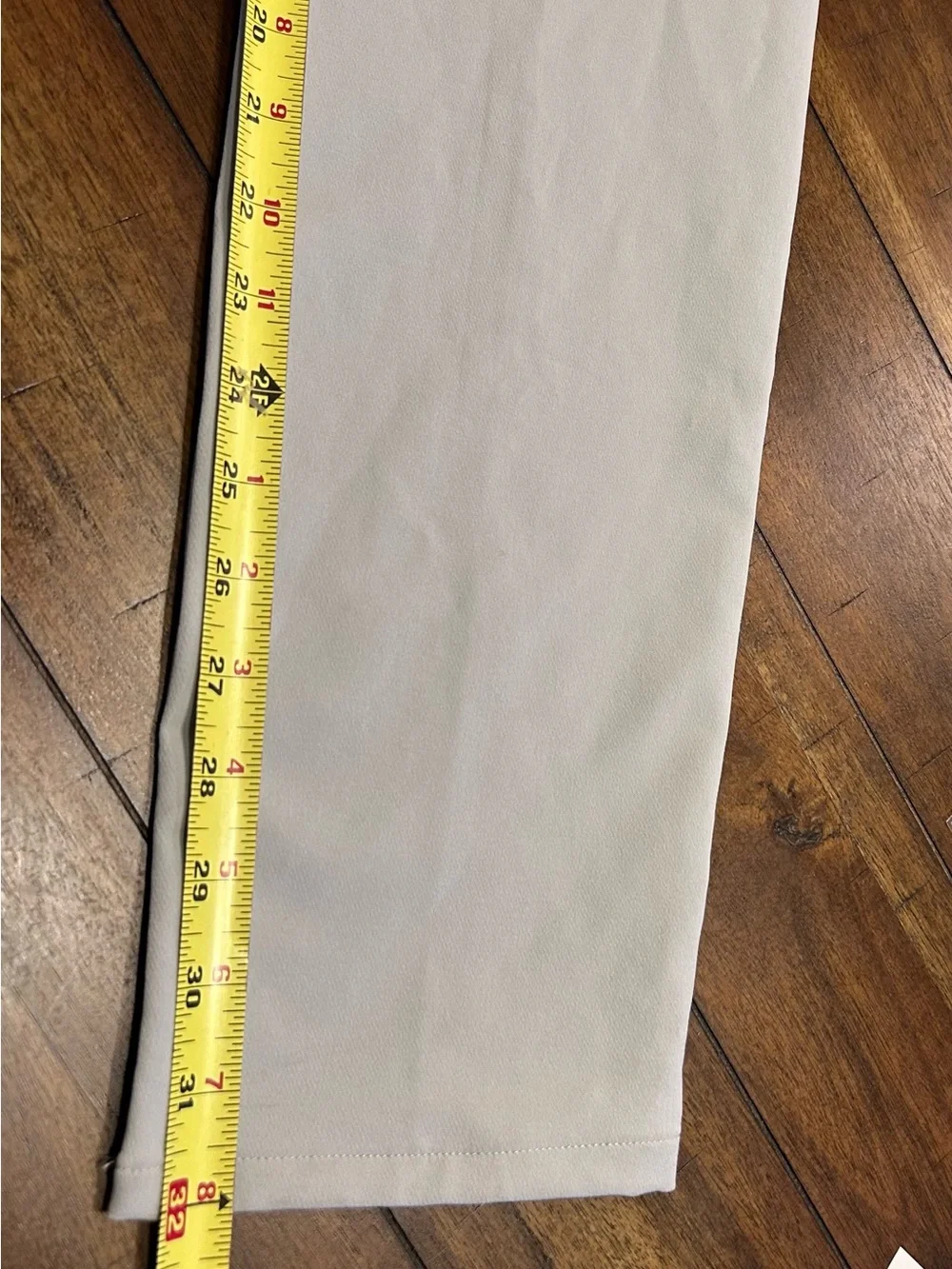 Nordstrom Tech-Smart Pants Size 28 Light Gray Slim Fit Stretch NEW
